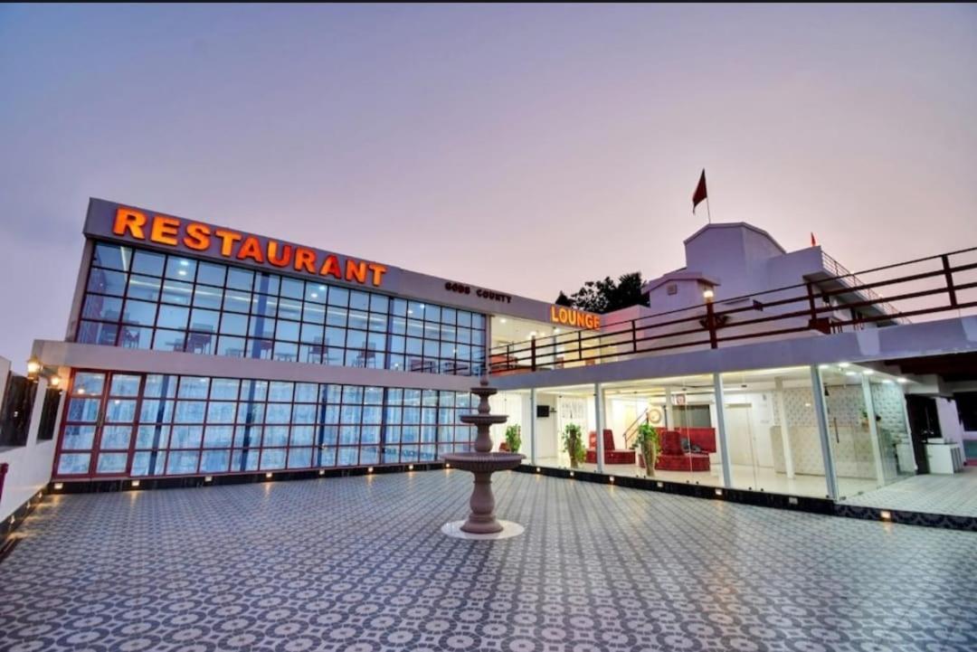 Gods County. Resort & Banquets Tarapith Bagian luar foto